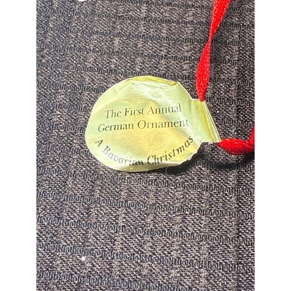 Danbury Mint First Annual German Teardrop Blue Ornament A Bavarian Christmas - Picture 5 of 11
